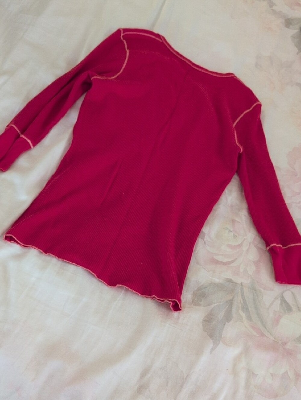 Splendid Ribbed Henley Long Sleeve Top in Red with Contrast Stitching - Picture 4 of 8